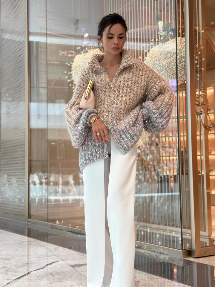 Luxury Elegant Sequined Knit Sweater